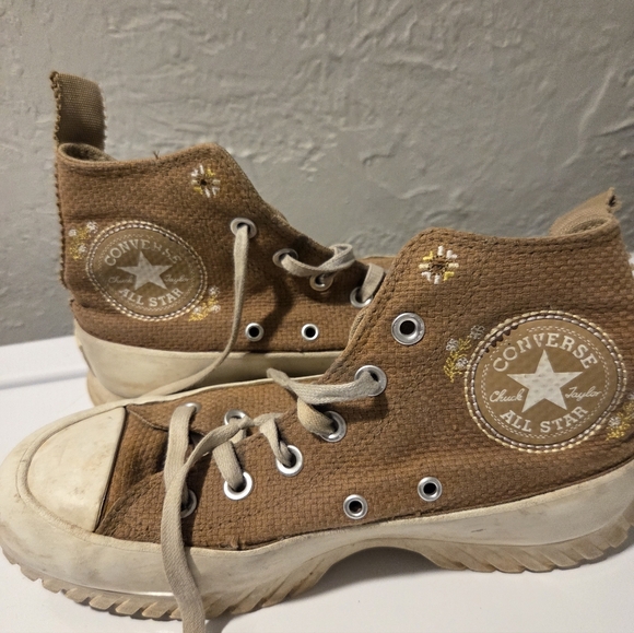 Converse High-Top Lugged Sneaker 2.0 In Autum - Picture 3 of 11